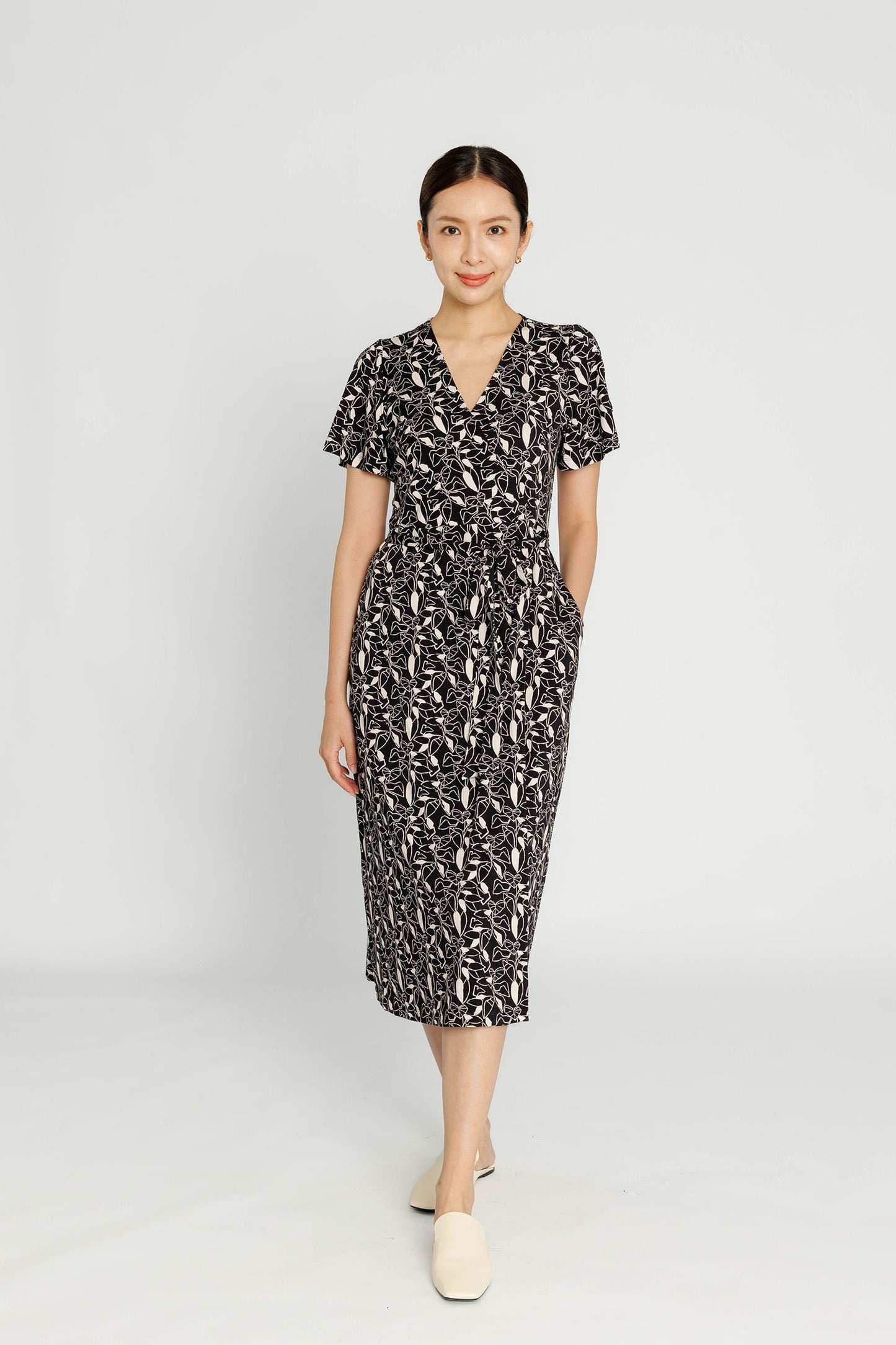 Flutter-sleeve Midi Wrap Dress - Black Botanical