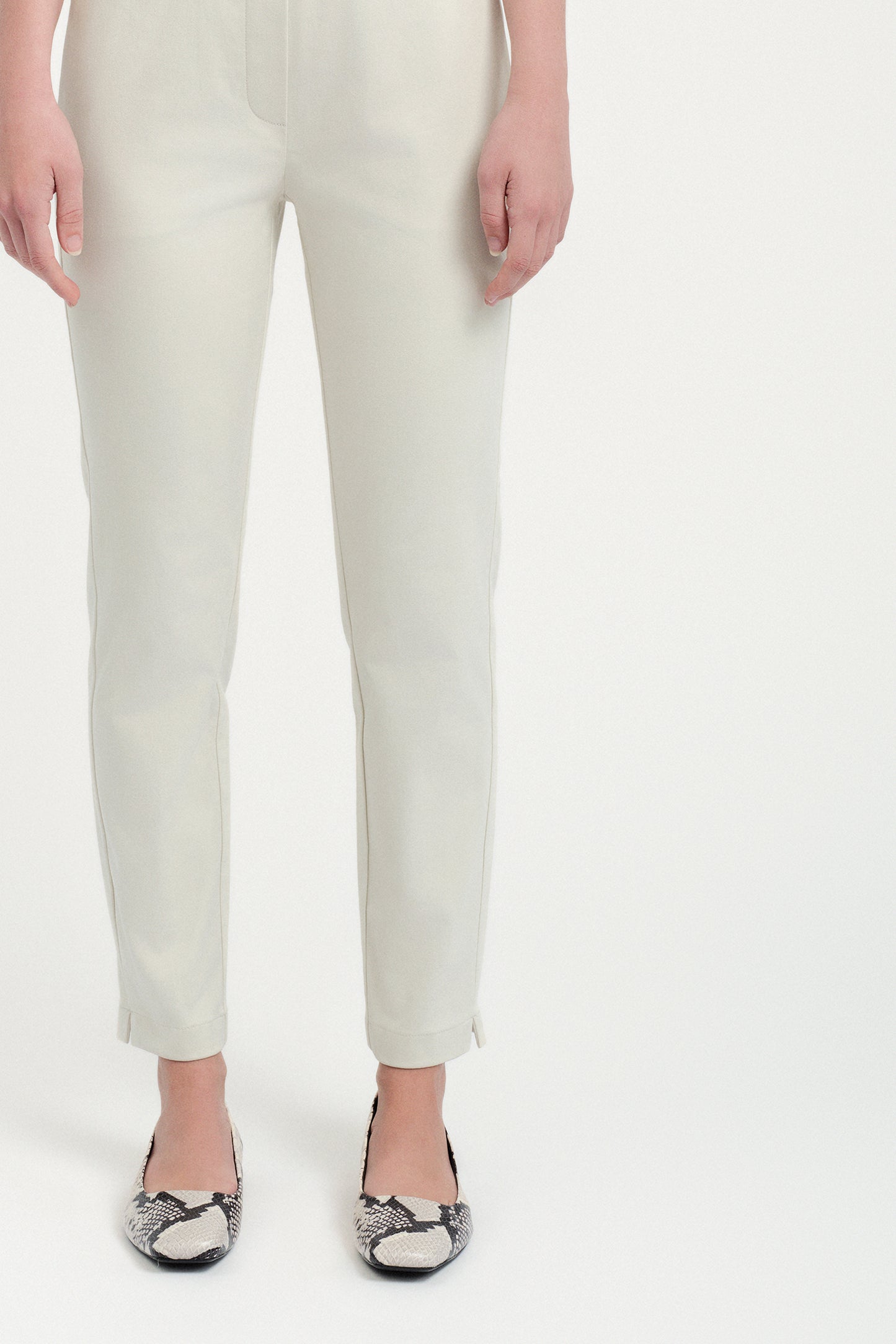 Pull-on Slim Chino - Coconut