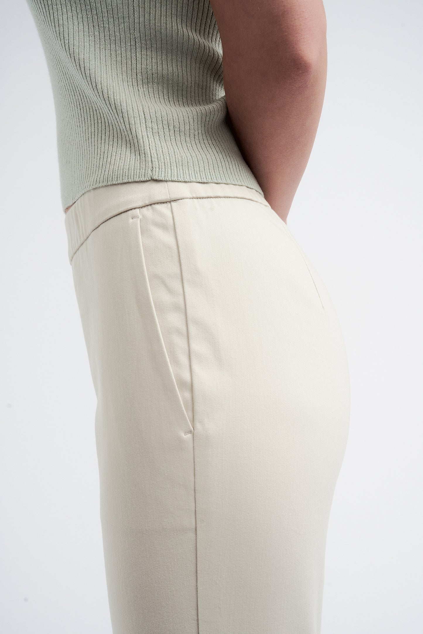 Pull-on Slim Chino - Coconut