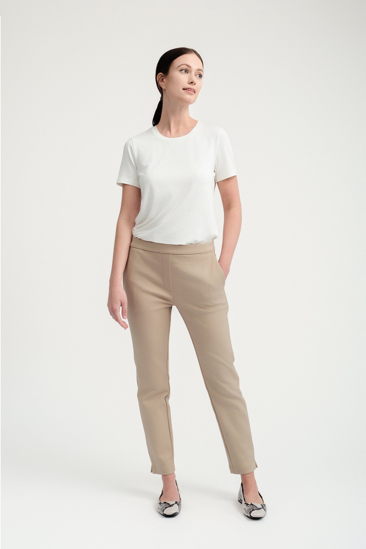 Pull-on Slim Chino - Khaki