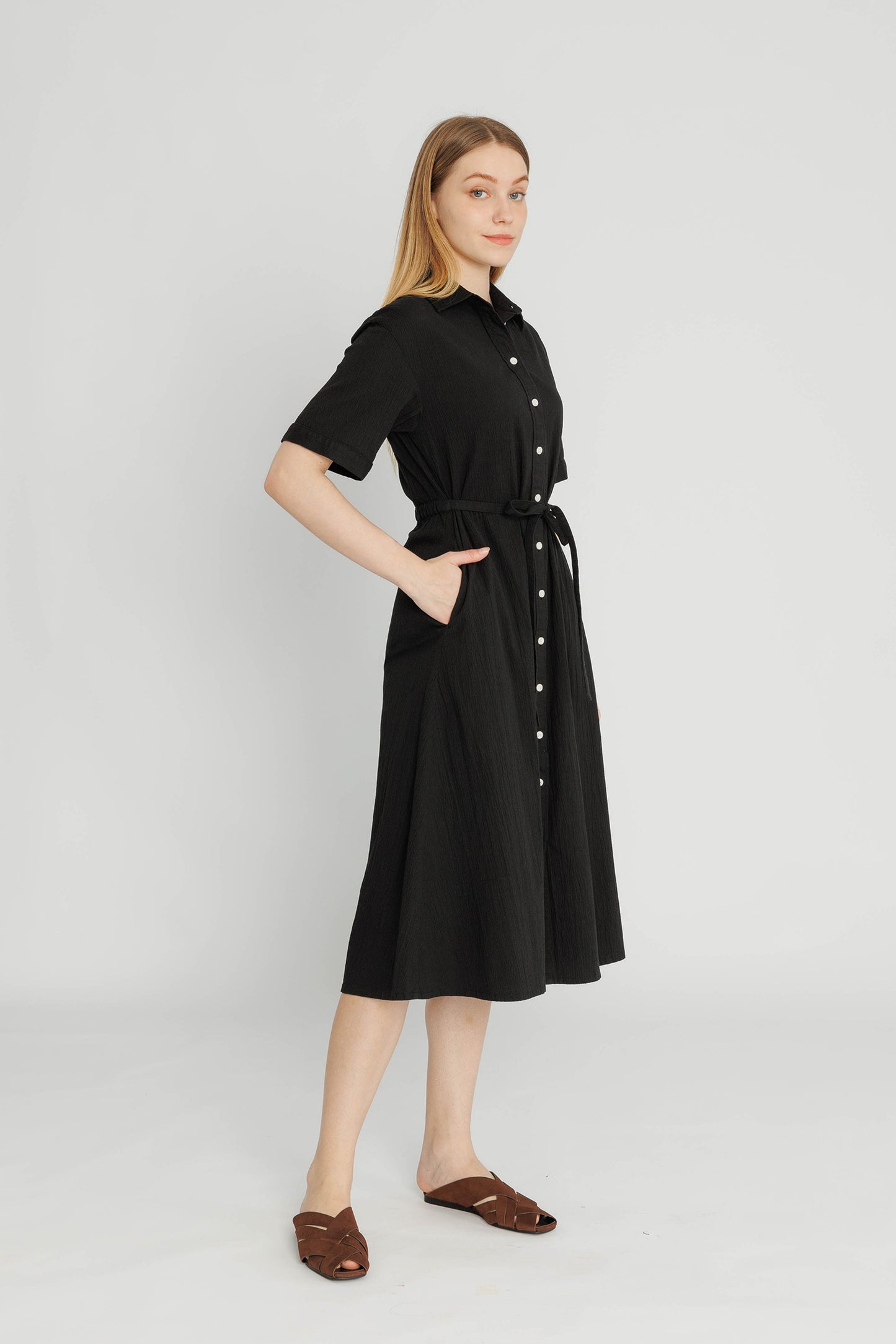 Short-sleeve Midi Shirtdress - Black